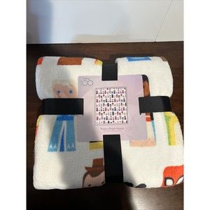 Disney100 Celebration Unified Characters Throw Blanket- 50"x60" - New